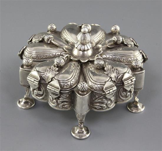 A continental unmarked silver trinket box, 14 oz.